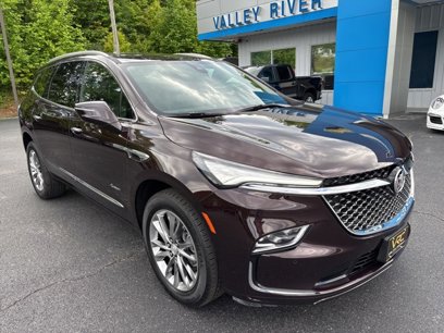 Used 2022 Buick Enclave Avenir w/ Avenir Technology Package