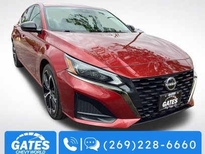 Used 2023 Nissan Altima 2.5 SR