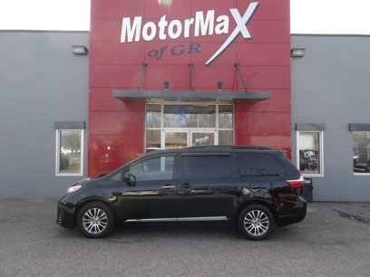 Used 2018 Toyota Sienna XLE