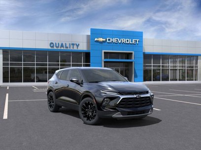 New 2025 Chevrolet Blazer LT w/ LPO, Black Sport Package