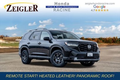 New 2025 Honda Pilot TrailSport