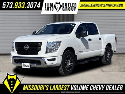 Used 2024 Nissan Titan SV w/ SV Convenience Package