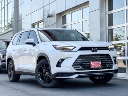New 2025 Toyota Grand Highlander AWD Hybrid