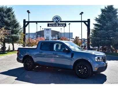 New 2024 Ford Maverick Lariat w/ Black Appearance Package