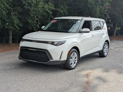 New 2025 Kia Soul LX