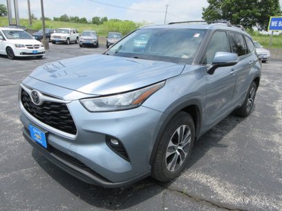 Used 2020 Toyota Highlander XLE