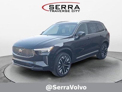 New 2025 Volvo XC90 B5 Plus w/ Protection Package Premier