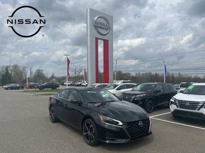New 2025 Nissan Altima 2.5 SR