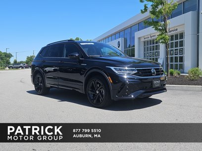 Used 2024 Volkswagen Tiguan SE R-Line