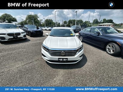 Used 2022 Volkswagen Passat 2.0T SE