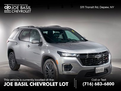 Used 2023 Chevrolet Traverse RS