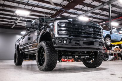 New 2025 Ford F250 Lariat w/ Lariat Ultimate Package