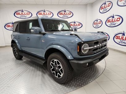New 2025 Ford Bronco Outer Banks