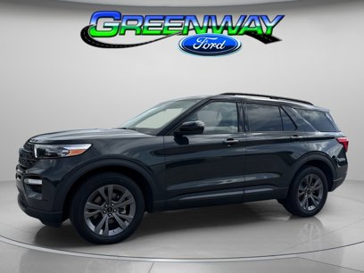 Certified 2022 Ford Explorer XLT w/ Equipment Group 202A