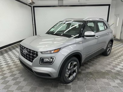 New 2025 Hyundai Venue SEL