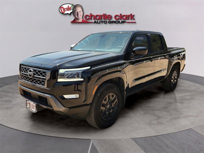 Used 2024 Nissan Frontier SL w/ Technology Package