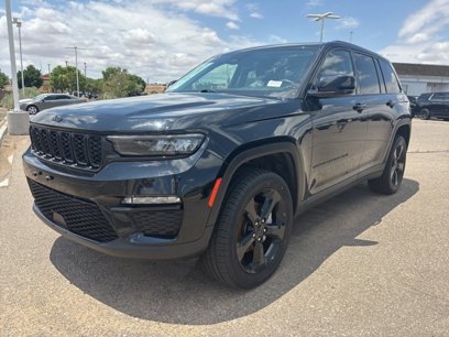Used 2023 Jeep Grand Cherokee Limited w/ Black Appearance Package