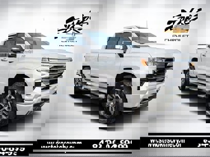 New 2025 Chevrolet Silverado 1500 High Country w/ Technology Package