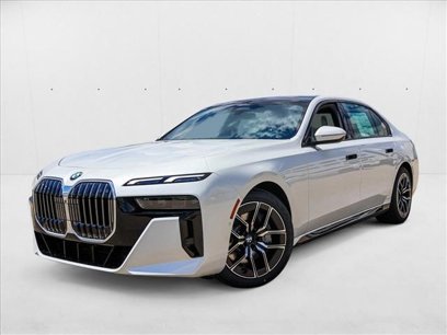 Used 2025 BMW 760i xDrive w/ Premium Package