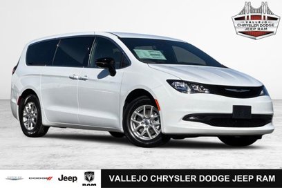 New 2025 Chrysler Voyager LX