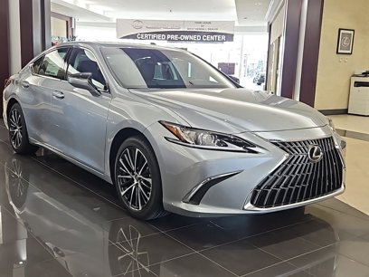 New 2025 Lexus ES 350 w/ Premium Package