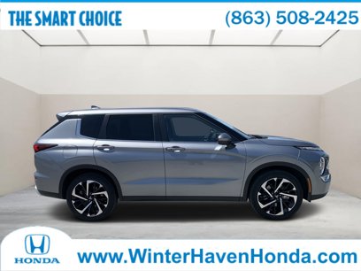 Used 2024 Mitsubishi Outlander SE