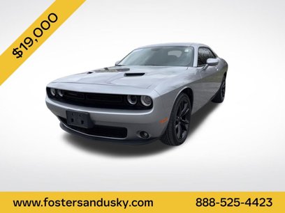 Used 2016 Dodge Challenger SXT Plus
