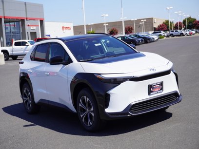 New 2025 Toyota bZ4X FWD