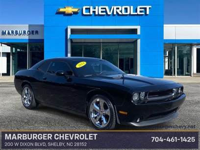 Used 2014 Dodge Challenger SXT Plus