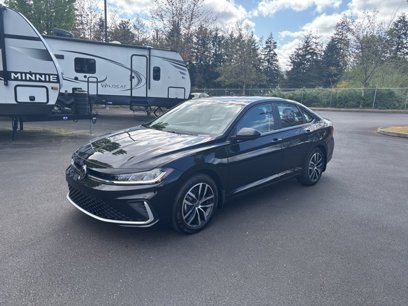 New 2025 Volkswagen Jetta SE