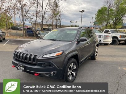 Used 2016 Jeep Cherokee Trailhawk w/ Comfort/Convenience Group
