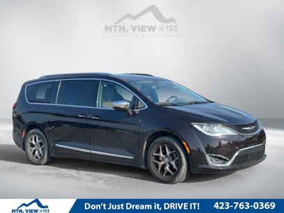 Used 2019 Chrysler Pacifica Limited