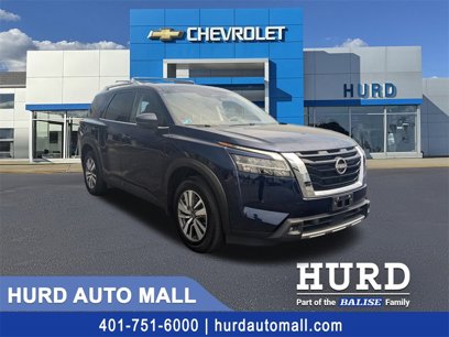 Used 2023 Nissan Pathfinder SL