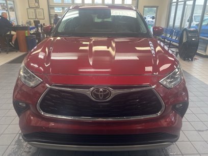 Used 2021 Toyota Highlander Platinum
