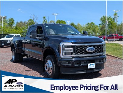 New 2025 Ford F450 Platinum w/ FX4 Off-Road Package