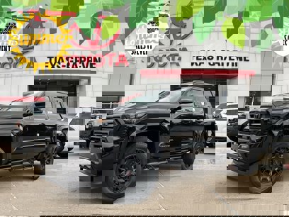 New 2025 Toyota Tacoma SR5
