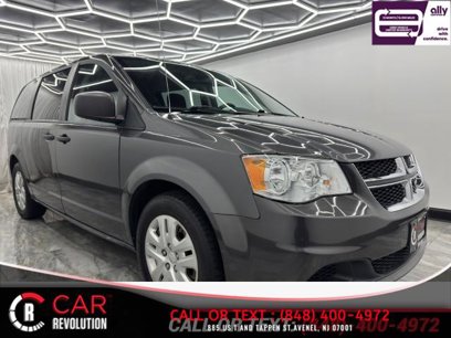 Used 2019 Dodge Grand Caravan SE w/ Rear Park Assist Package