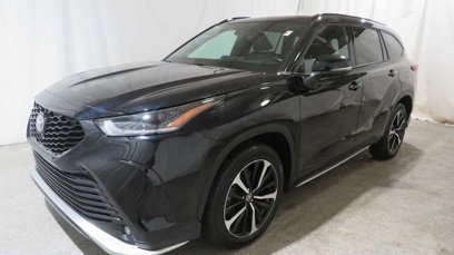 Certified 2021 Toyota Highlander XSE