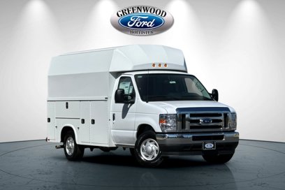 New 2025 Ford E-350 and Econoline 350 Super Duty w/ Power Equipment Group