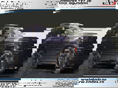 New 2024 Jeep Grand Cherokee Limited w/ Black Appearance Package