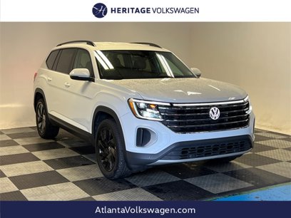 Certified 2024 Volkswagen Atlas SE w/ Black Wheel Package