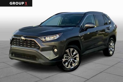 Used 2021 Toyota RAV4 XLE Premium