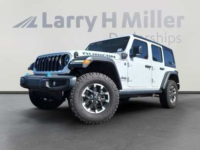 New 2024 Jeep Wrangler Unlimited Rubicon 4xe w/ Technology Group