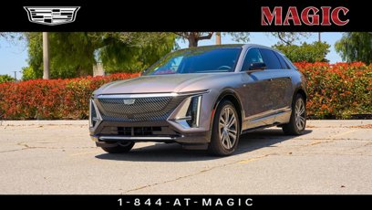 New 2025 Cadillac Lyriq Luxury
