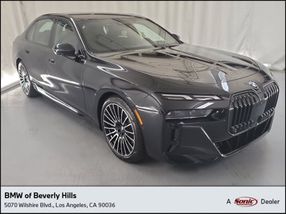 New 2025 BMW 740i w/ Premium Package