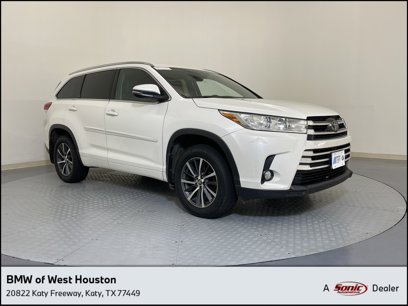 Used 2017 Toyota Highlander XLE