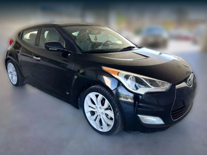 Used 2013 Hyundai Veloster w/ Style Pkg