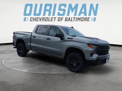 New 2025 Chevrolet Silverado 1500 Custom Trail Boss w/ Dark Appearance Package