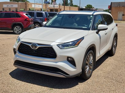 Used 2021 Toyota Highlander Platinum