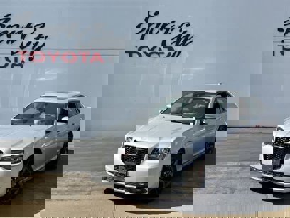 Used 2023 Chrysler 300 S